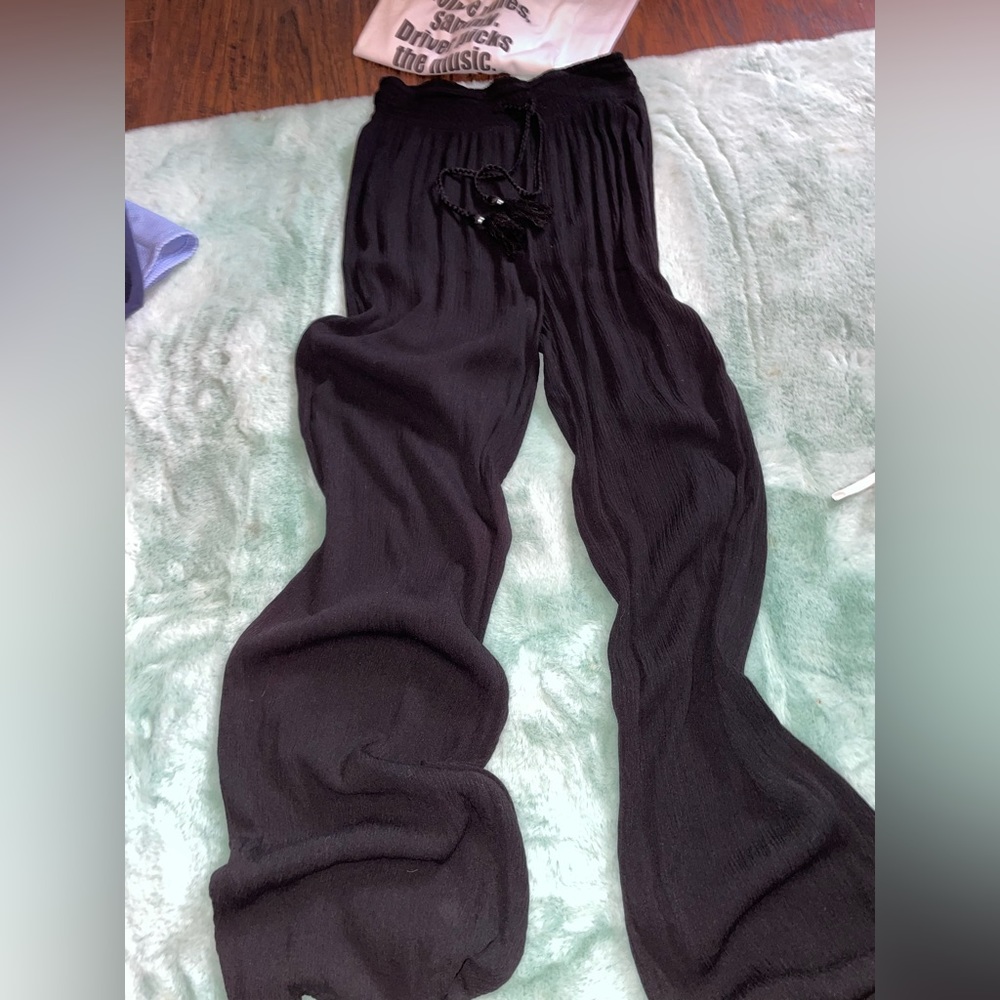Flowy black pants